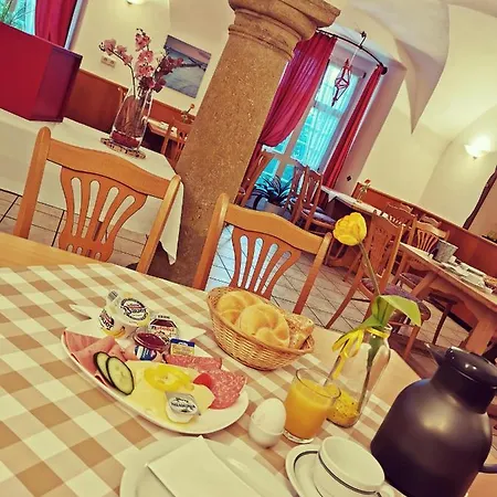 Gaestehaus Reisinger * Straubing